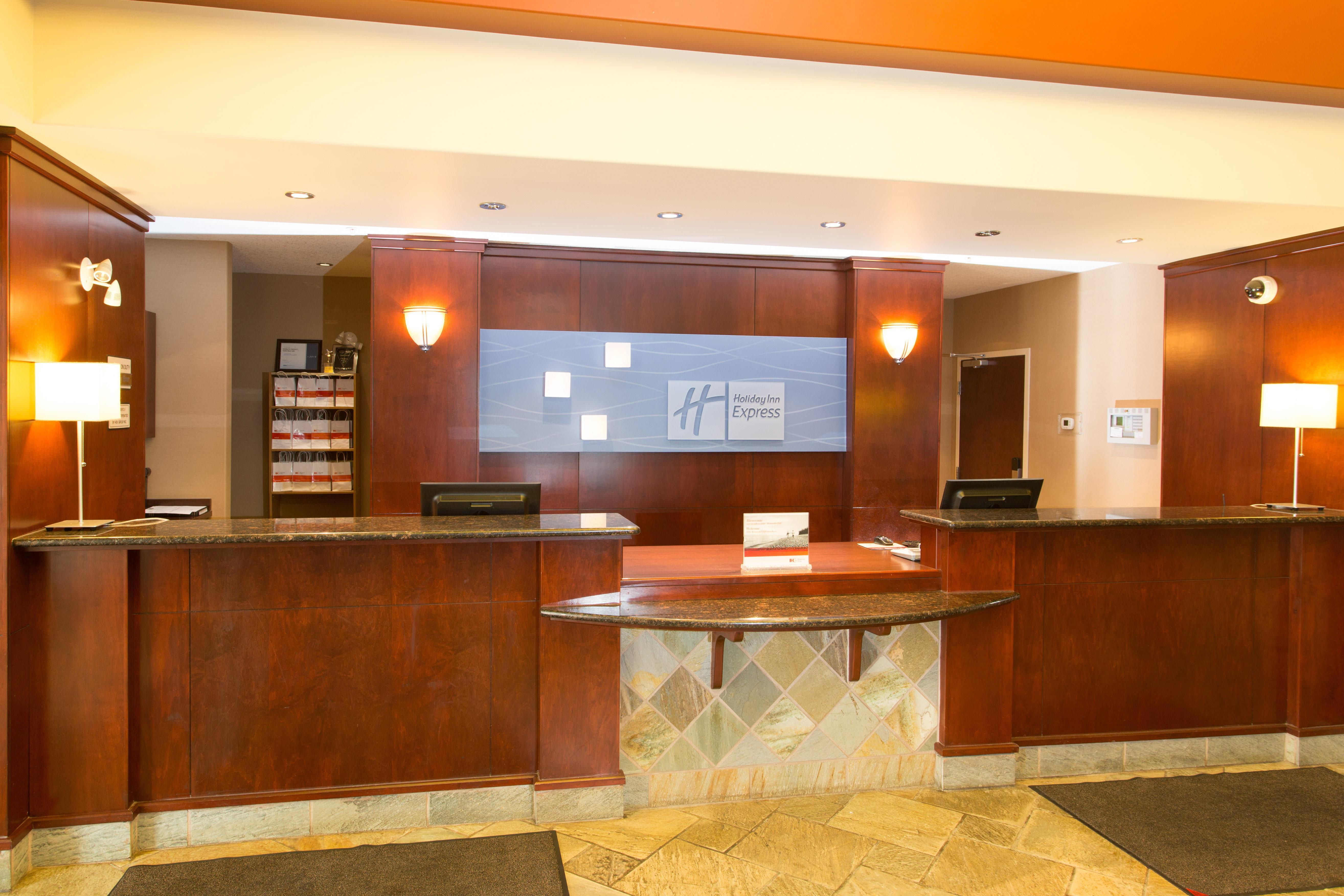 Holiday Inn Express Hotel & Suites - Slave Lake By Ihg Exteriér fotografie