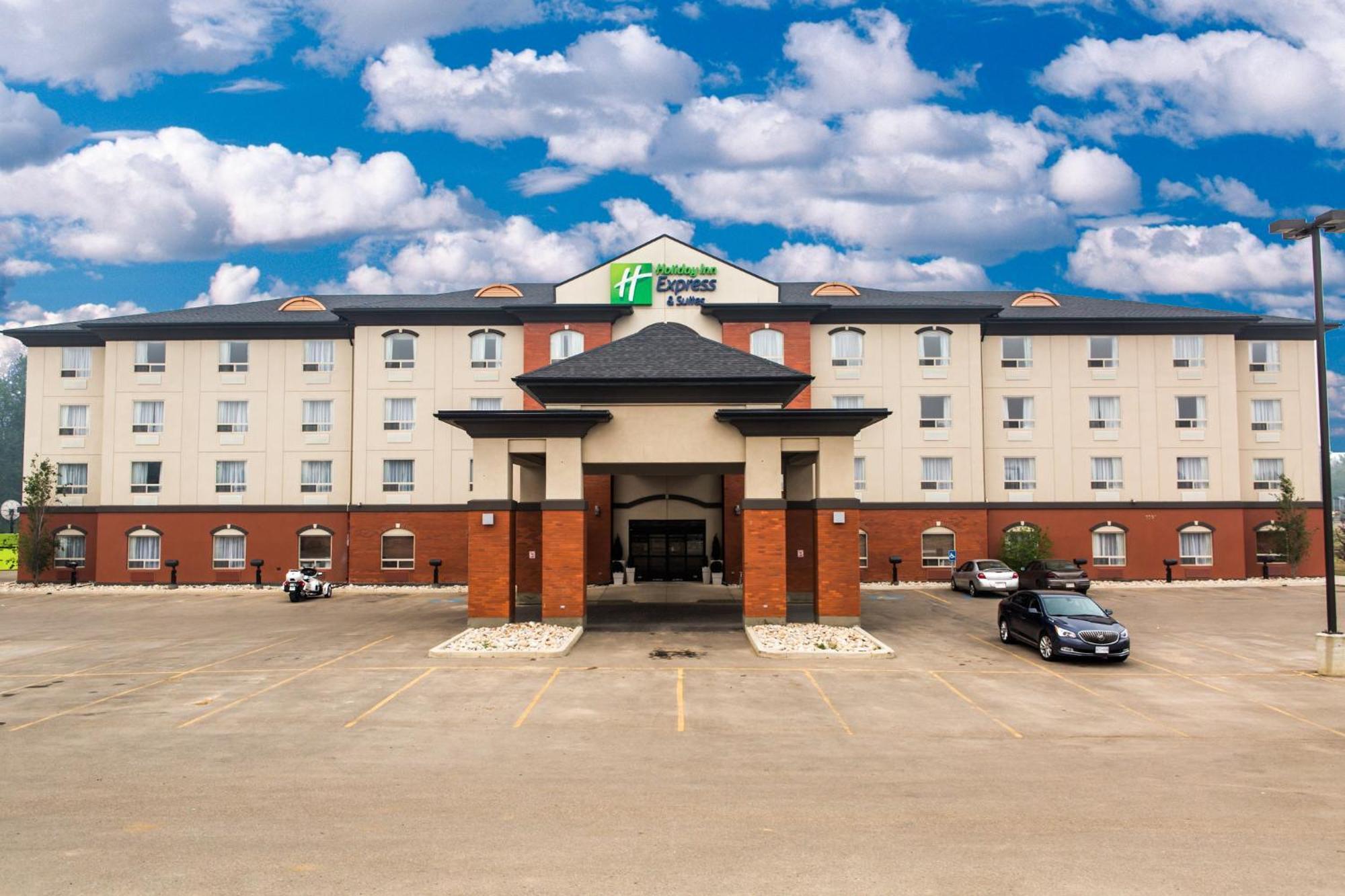 Holiday Inn Express Hotel & Suites - Slave Lake By Ihg Exteriér fotografie