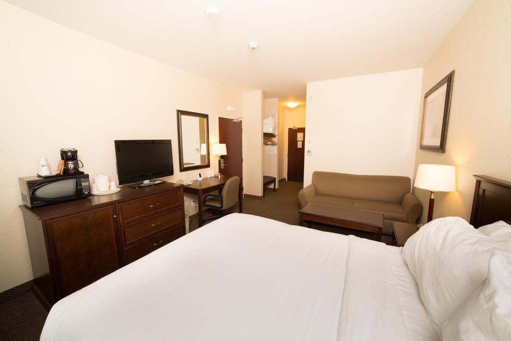 Holiday Inn Express Hotel & Suites - Slave Lake By Ihg Exteriér fotografie